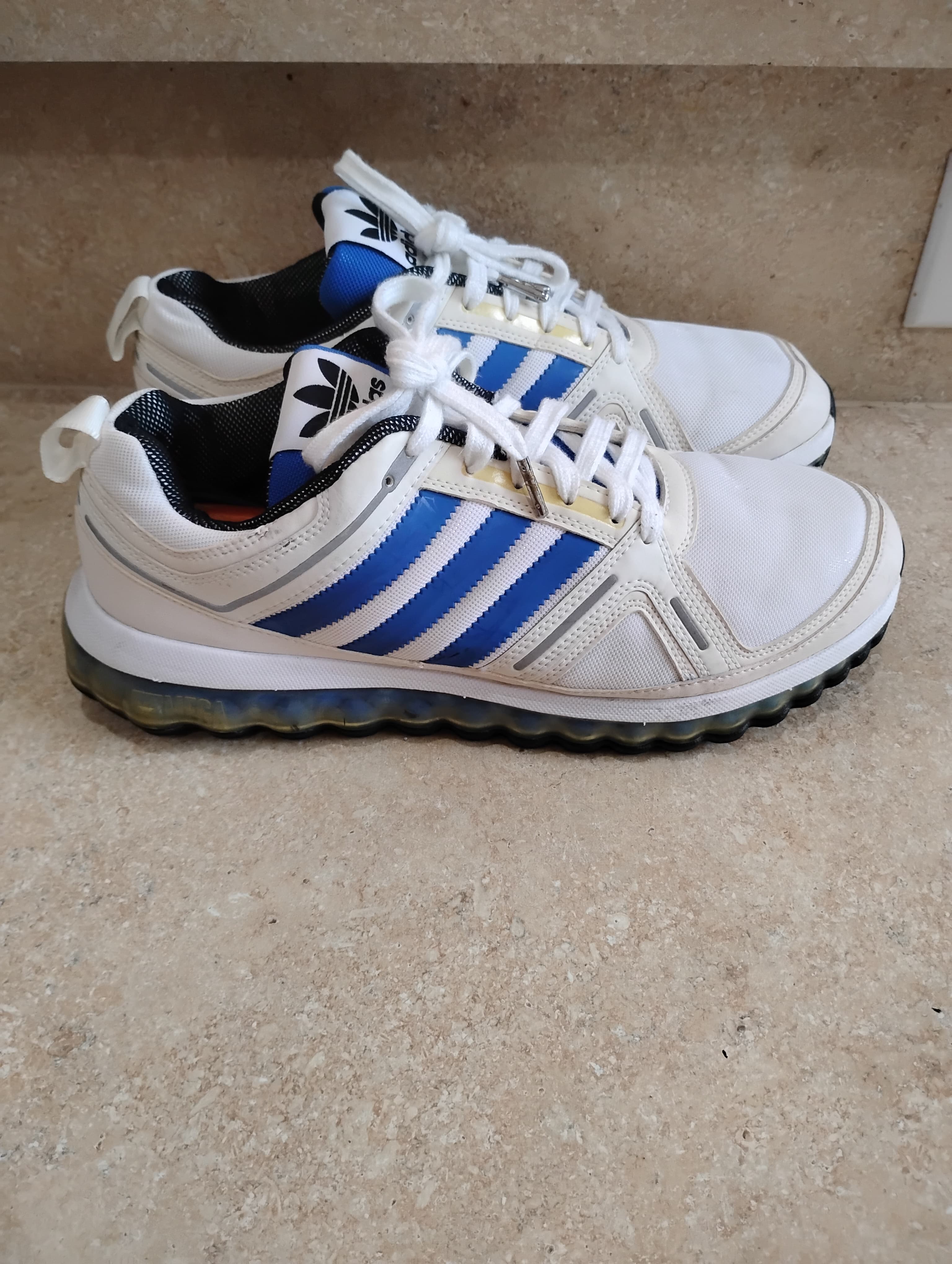 Adidas Mega Softcell Size 9.5 Mens Sneakers